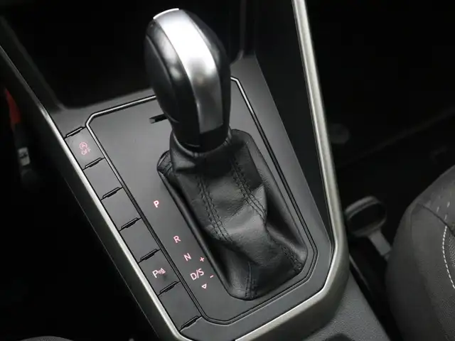 Volkswagen Polo view 29