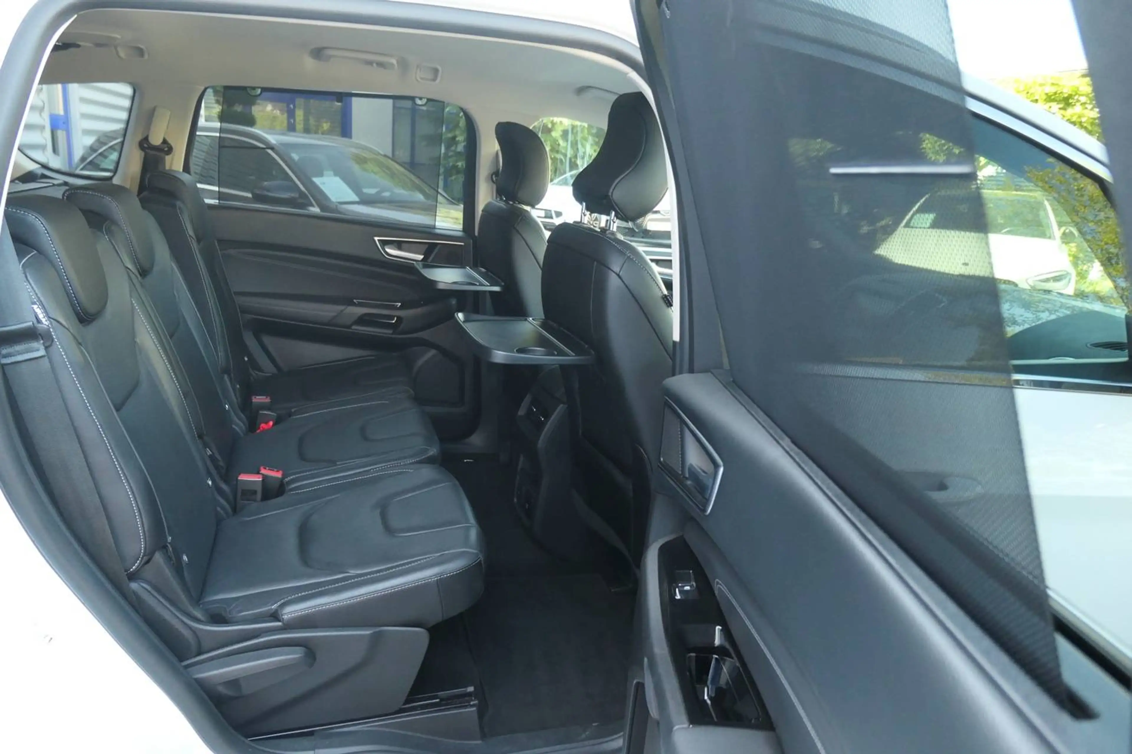 Ford S-Max S-MAX Titanium Leder LED Kamera AHK — photo 3