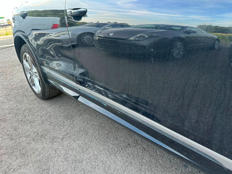 Volkswagen Touareg 3.0TDI V6 262PS R-line — photo 7