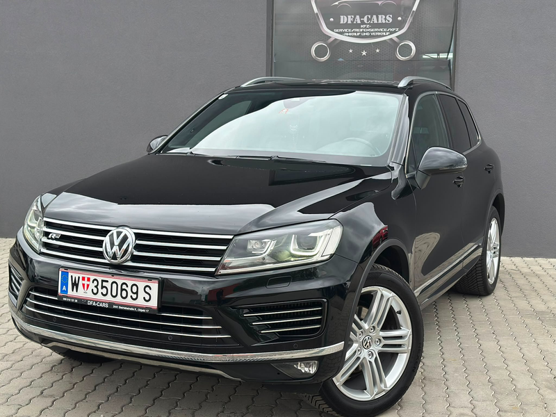 Volkswagen Touareg 3.0TDI V6 262PS R-line