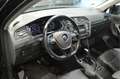 Volkswagen Tiguan 2.0 TDI R-LINE navi leer pano camera trekhaak 19 i Zwart - thumbnail 17