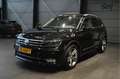 Volkswagen Tiguan 2.0 TDI R-LINE navi leer pano camera trekhaak 19 i Zwart - thumbnail 2