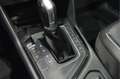 Volkswagen Tiguan 2.0 TDI R-LINE navi leer pano camera trekhaak 19 i Zwart - thumbnail 25