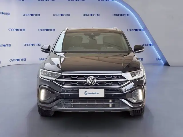 Volkswagen T-Roc view 4