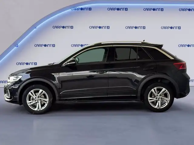 Volkswagen T-Roc view 5