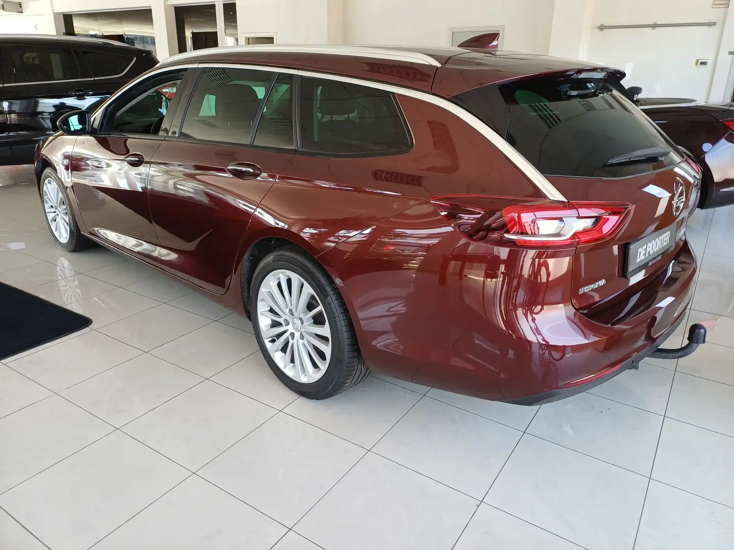 Opel Insignia Insignia Sports Tourer 1.5 Direct Business Edition Rouge - 2