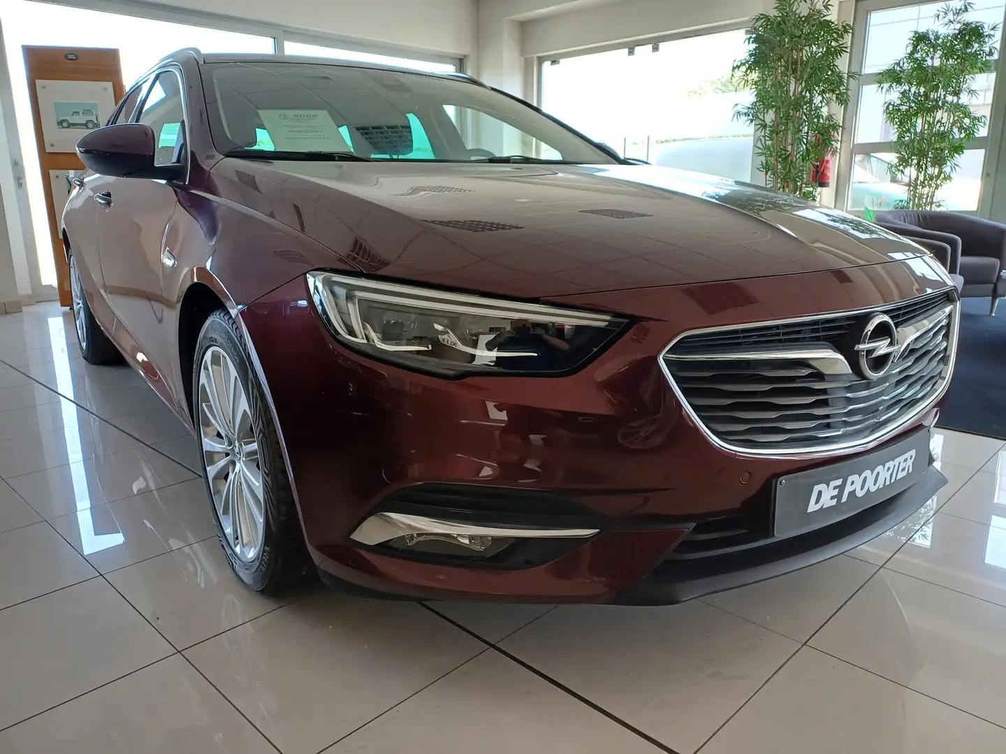 Opel Insignia Insignia Sports Tourer 1.5 Direct Business Edition Rouge - 1