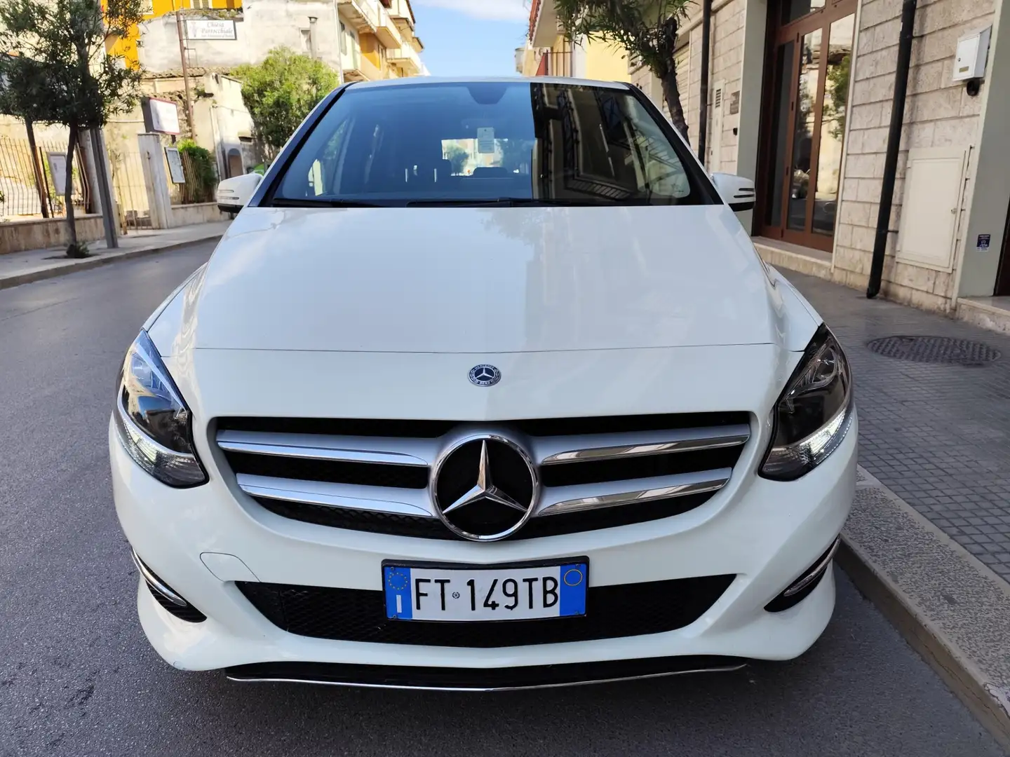 Mercedes-Benz B 180 B 180 d 109cv Automatica NAVI Wit - 2