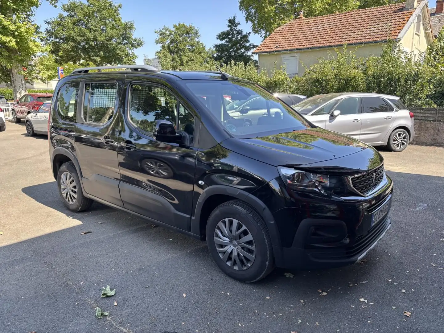 Peugeot Rifter Standard 1.5 BlueHDi S\u0026S - 100  Active Pack Noir - 1