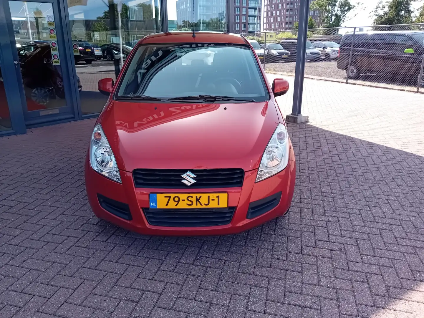 Suzuki Splash 1.2 Comfort Automaat, Airco, Radio/CD, Elektrische Orange - 2