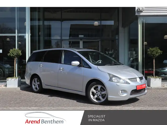 Mitsubishi Grandis 2.4-16V Intense Paris Pack 6p. NIEUWE APK! Meeneem