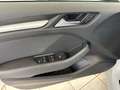 Audi A3 Ambiente 1,6 TDI Weiß - thumbnail 9
