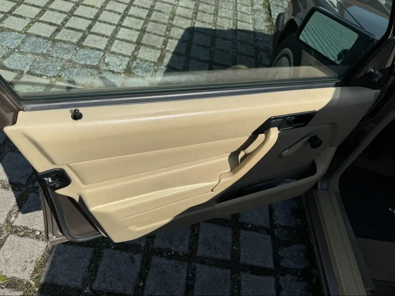 Mercedes-Benz 190 E 1.8, foto 6
