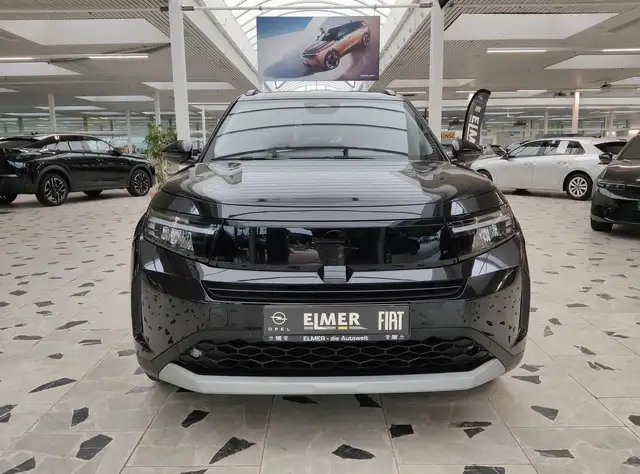 Opel Frontera view 2
