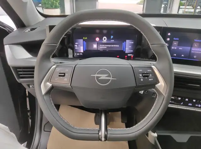 Opel Frontera view 13