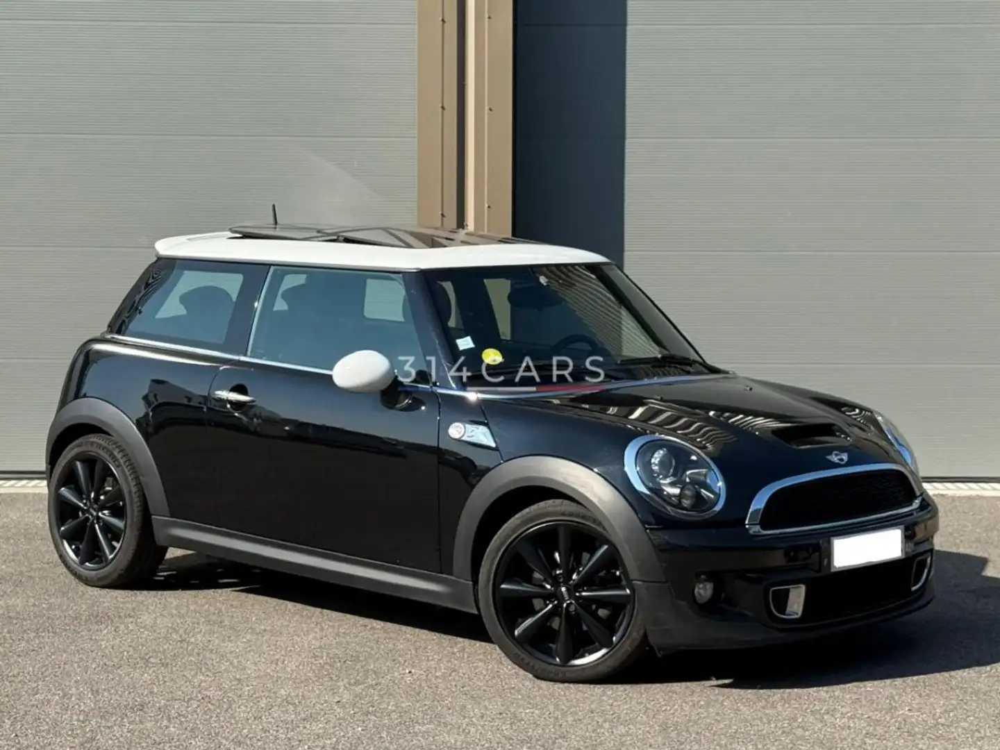 MINI Cooper SD 143 cv BVA Noir - 1