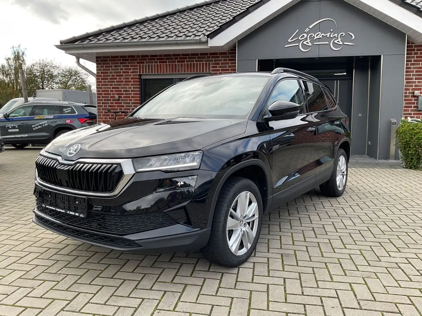 Skoda Karoq 1.5l TSI DSG ACC,Kamera,Navi,LED,ACC Noir - 1