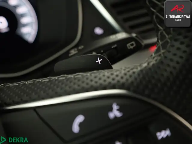 Audi Q5 view 15
