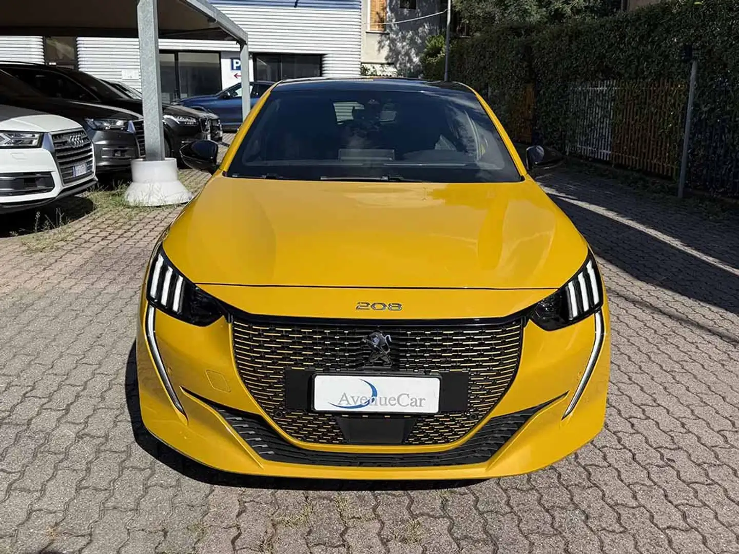 Peugeot e-208 GT Line 100kW TELECAMERA POST PREZZO REALE Giallo - 2