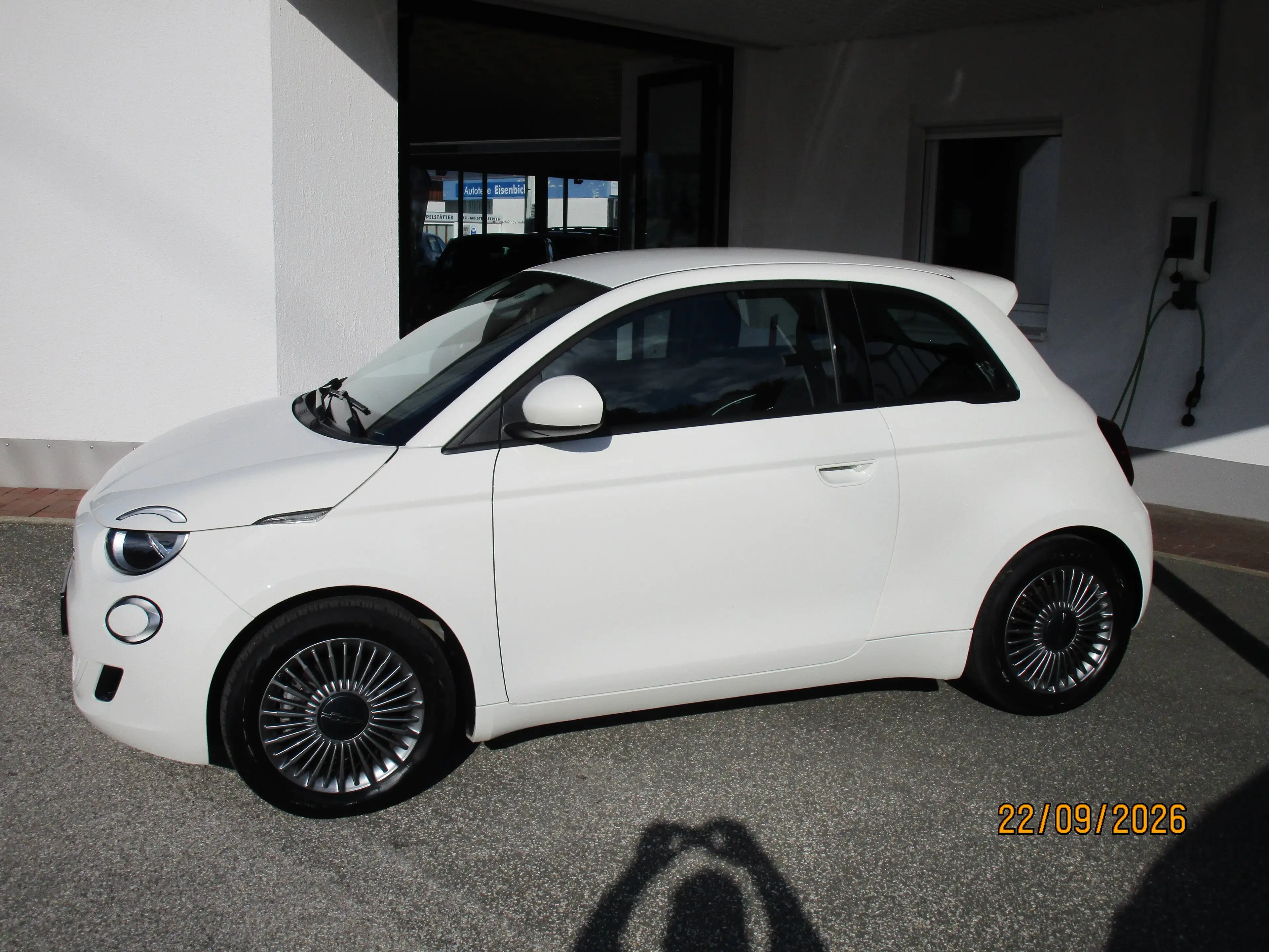 Fiat 500e 500e 42kWh — photo 2