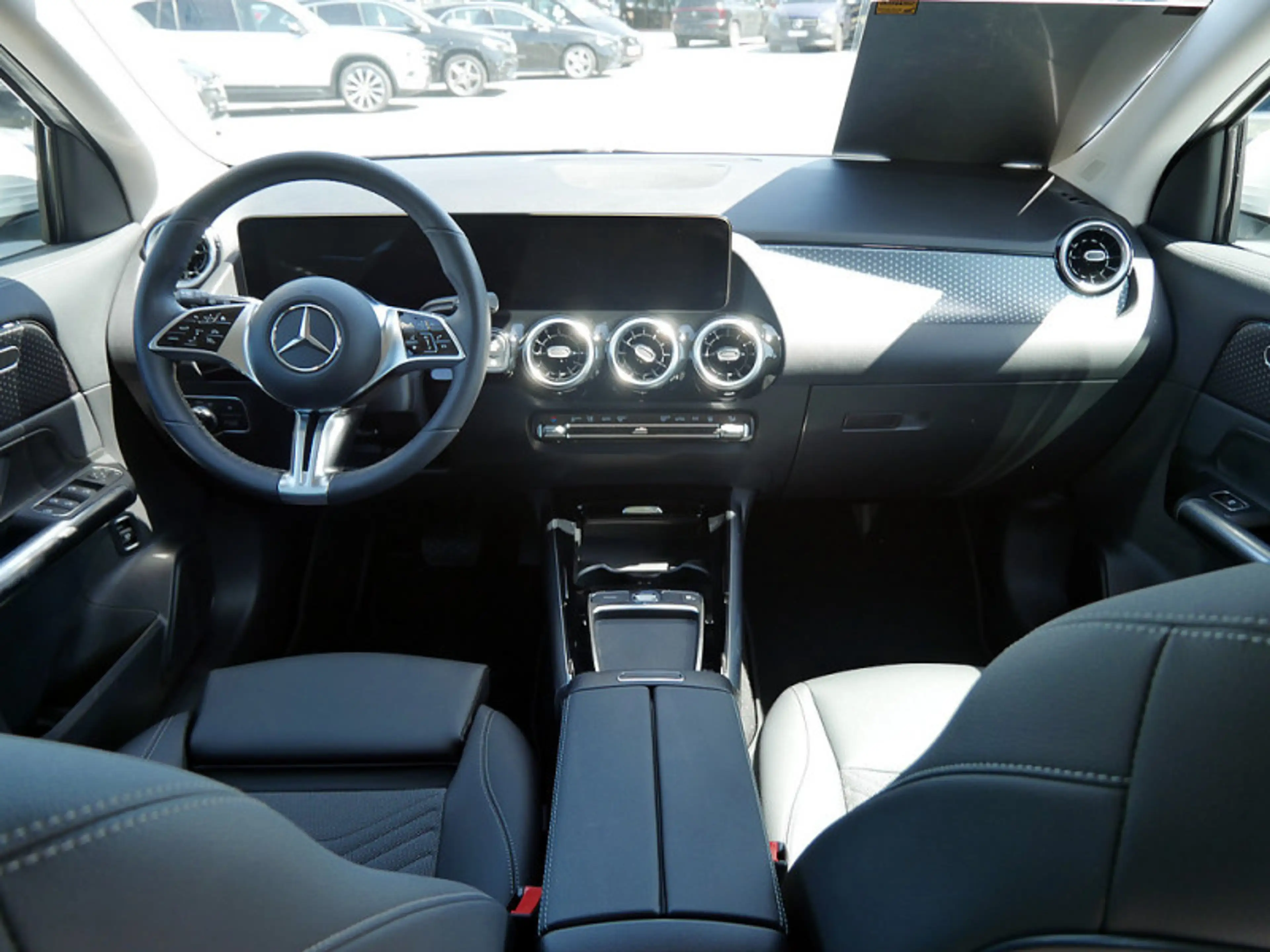 Mercedes-Benz GLA 220 d 4M , PROGRESSIVE 360 DISTR KAMERA SPUR — photo 7