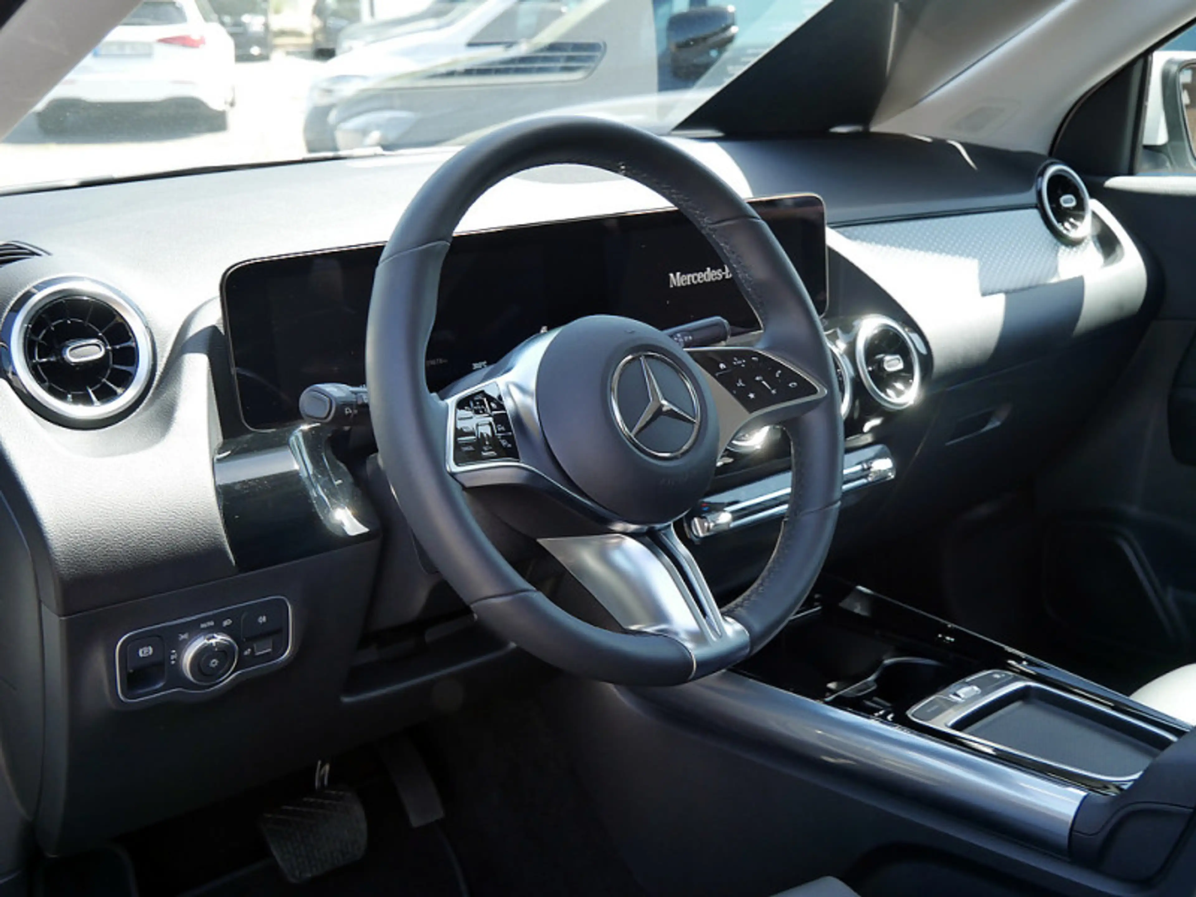 Mercedes-Benz GLA 220 d 4M , PROGRESSIVE 360 DISTR KAMERA SPUR — photo 10