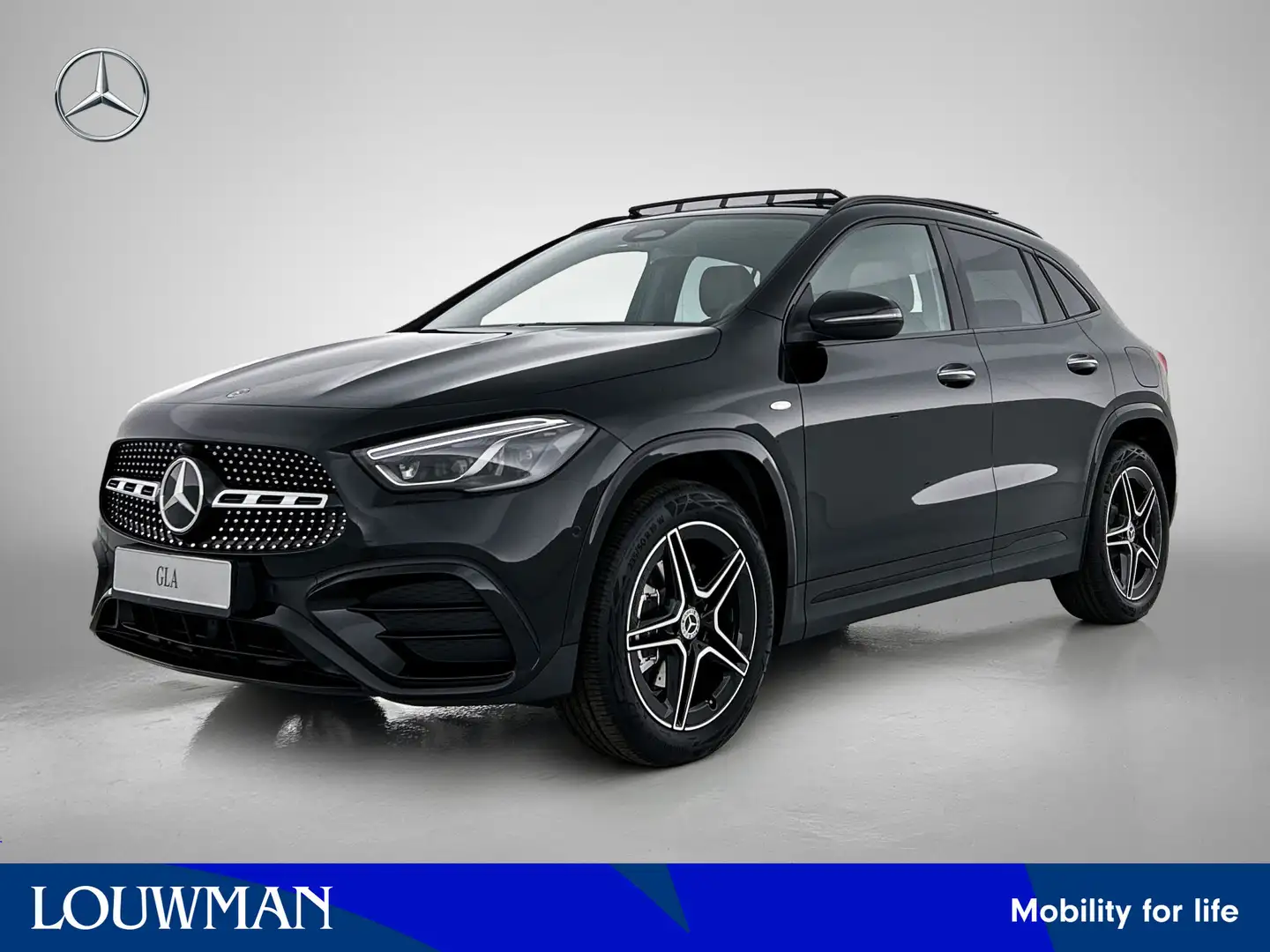 Mercedes-Benz GLA 250 e Business Solution AMG | Nightpakket | Parkeerpak Zwart - 1