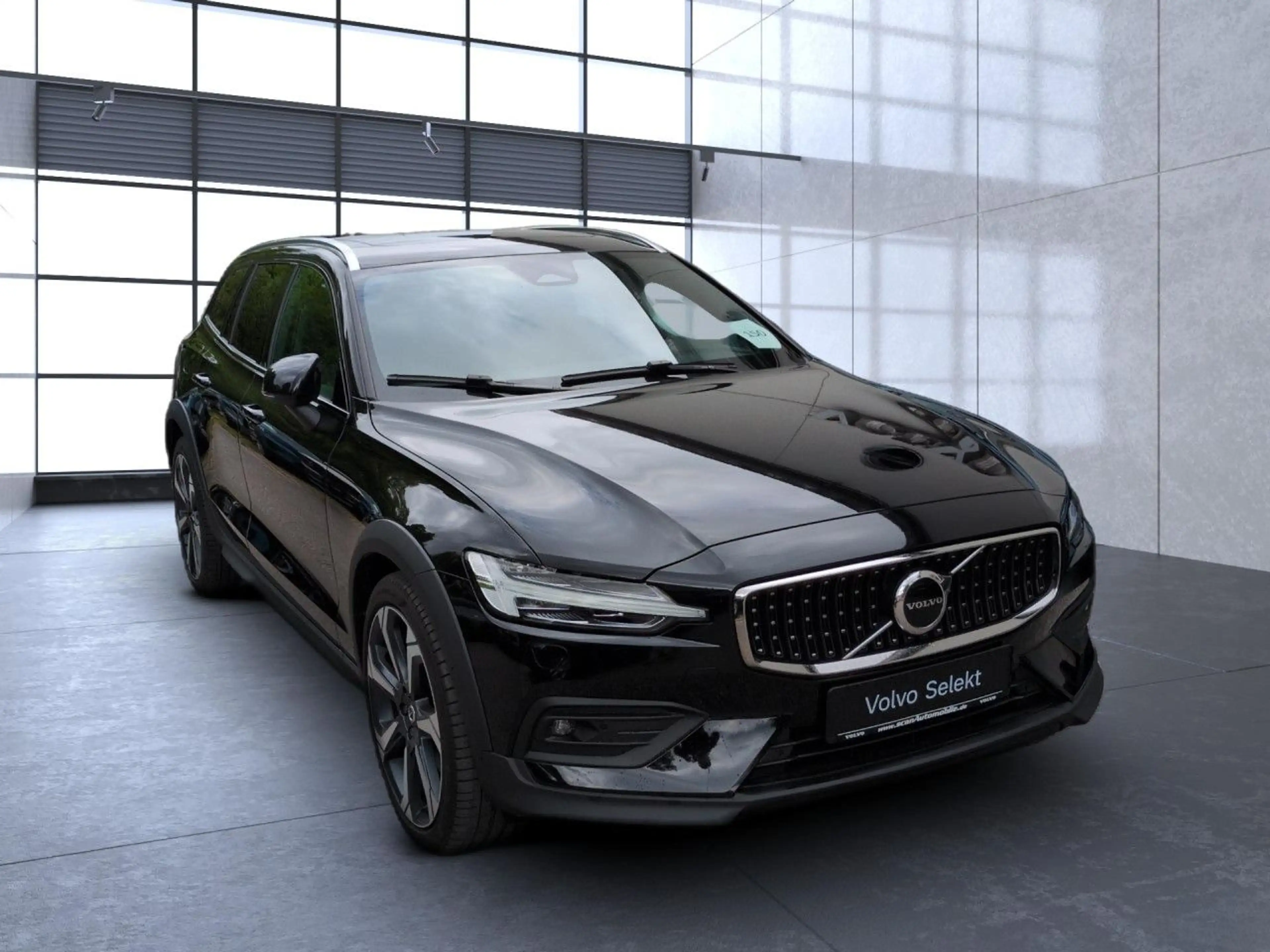 Volvo V60 Cross Country V60 CC Plus AWD Bluetooth LED Klima Standhzg — photo 5