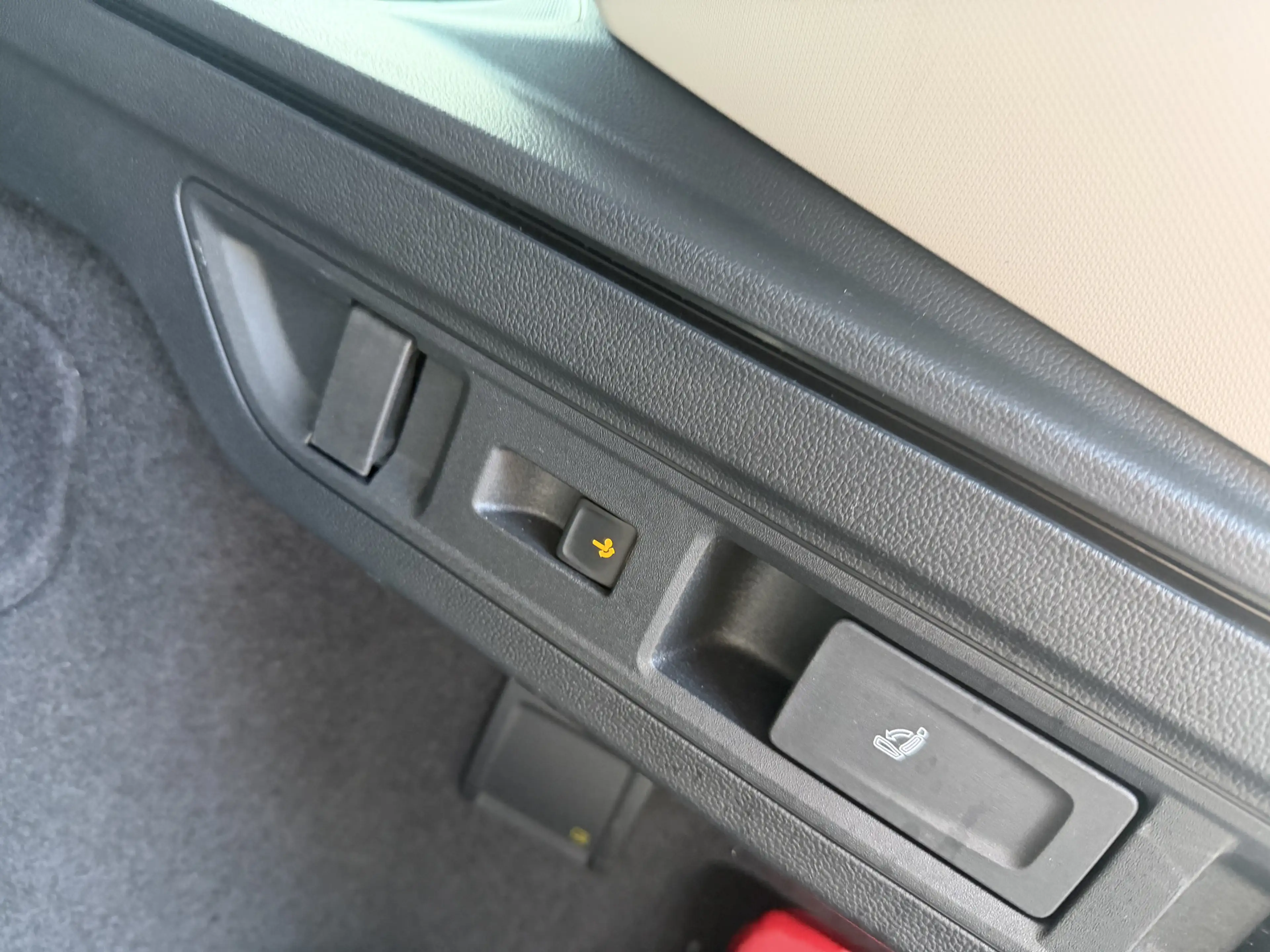 Volkswagen Passat Variant 1.5 eHybrid 204pk Elegance / Trekhaak / Headup / M — photo 46