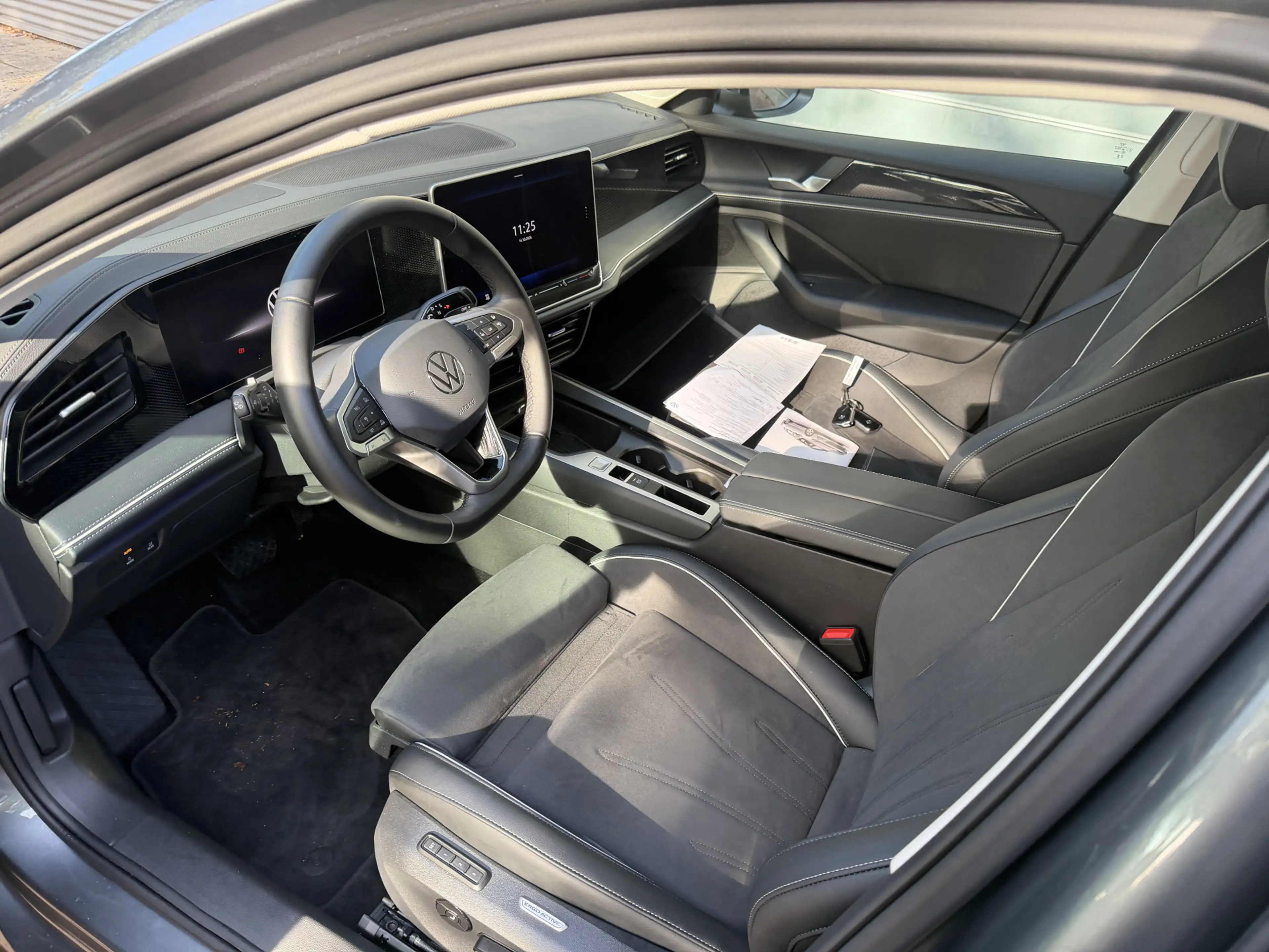 Volkswagen Passat Variant 1.5 eHybrid 204pk Elegance / Trekhaak / Headup / M — photo 41