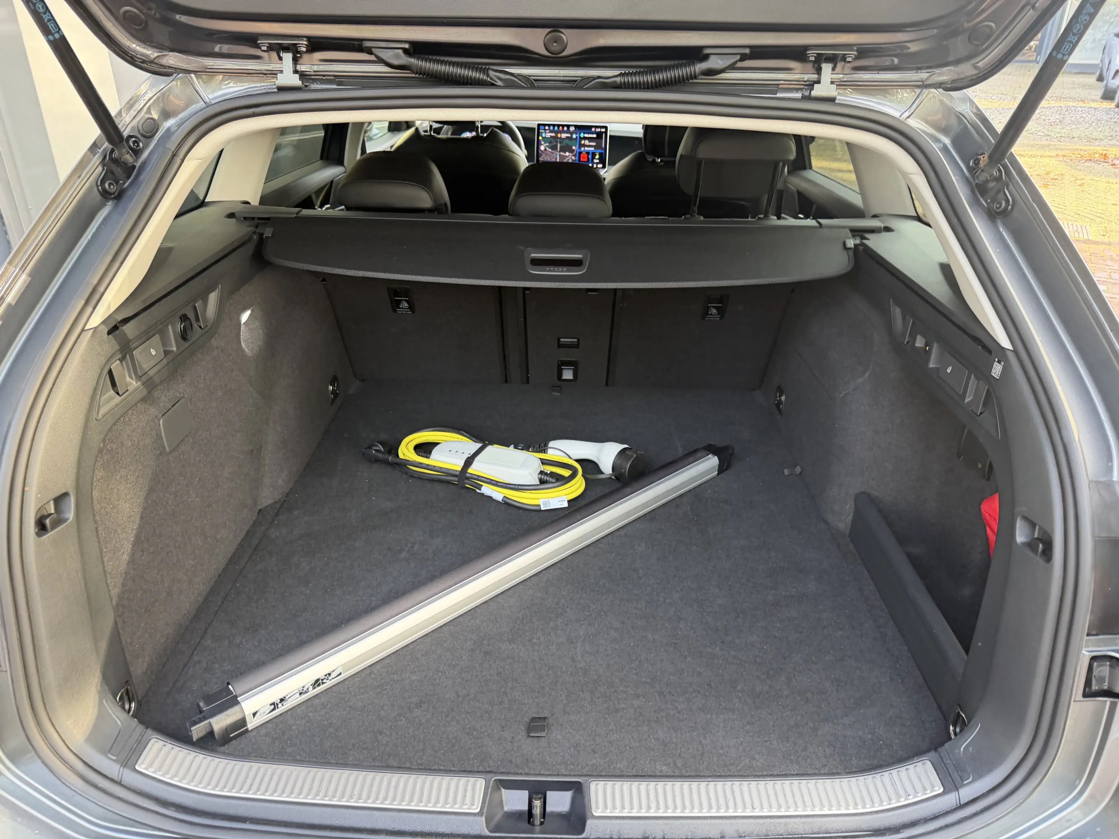 Volkswagen Passat Variant 1.5 eHybrid 204pk Elegance / Trekhaak / Headup / M — photo 47