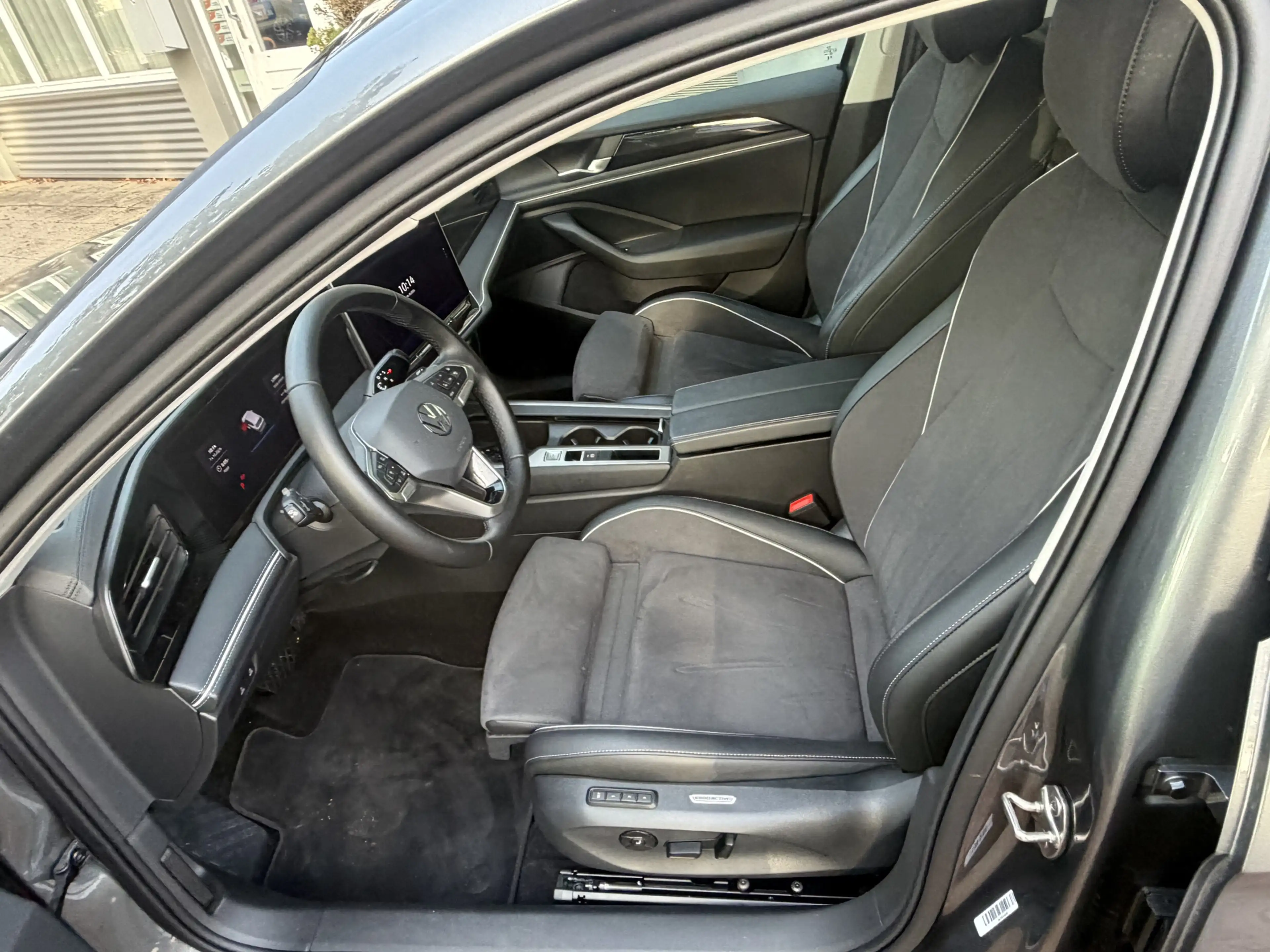 Volkswagen Passat Variant 1.5 eHybrid 204pk Elegance / Trekhaak / Headup / M — photo 8