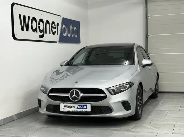 Mercedes-Benz A 200 Aut. Advantage LED/Schiebedach/AHK/RFK/