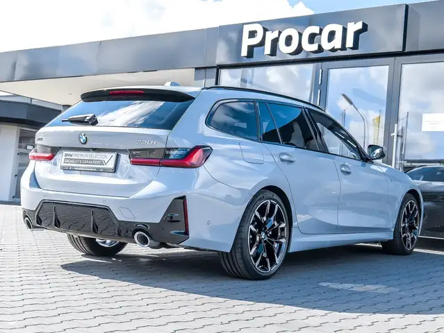 BMW 3 Series view 2