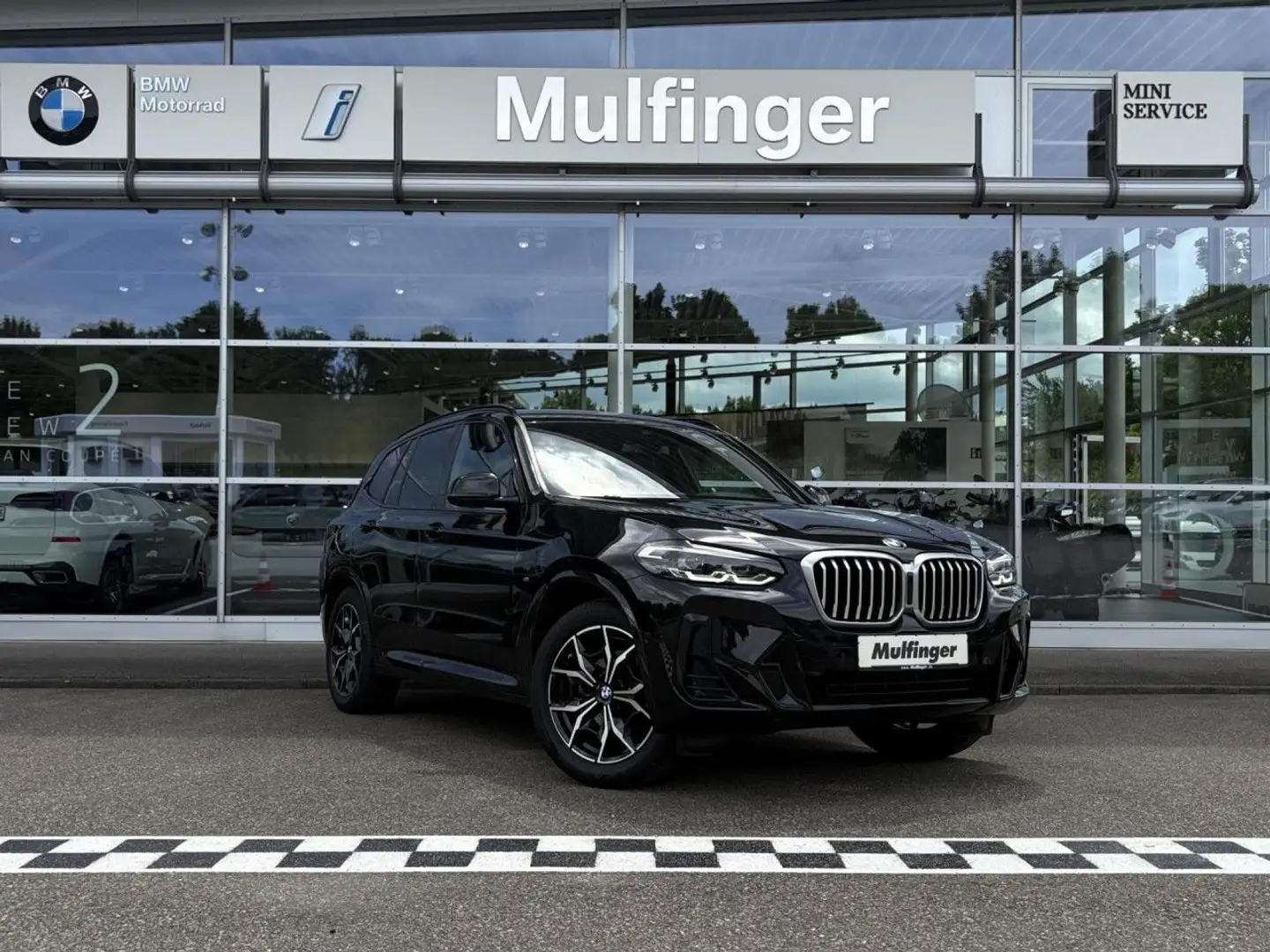 BMW X3 x20d M Sport LiveProf.Kamera DAB Sitzh.ParkAss Schwarz - 2