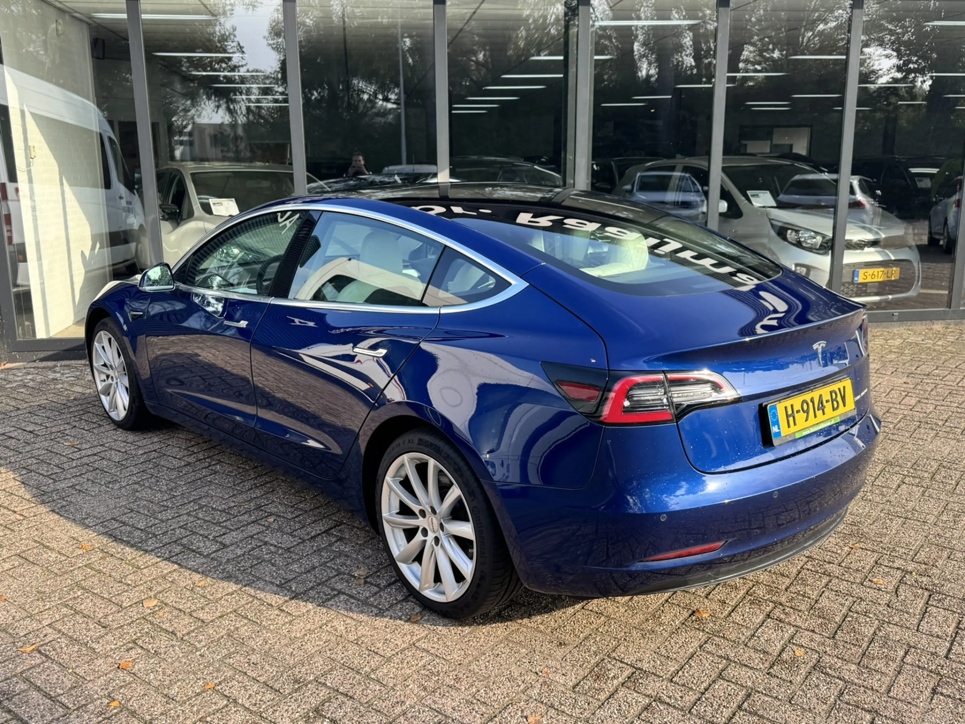 Tesla Model 3 Long Range AWD 75 kWh*Premium Audio* — photo 10