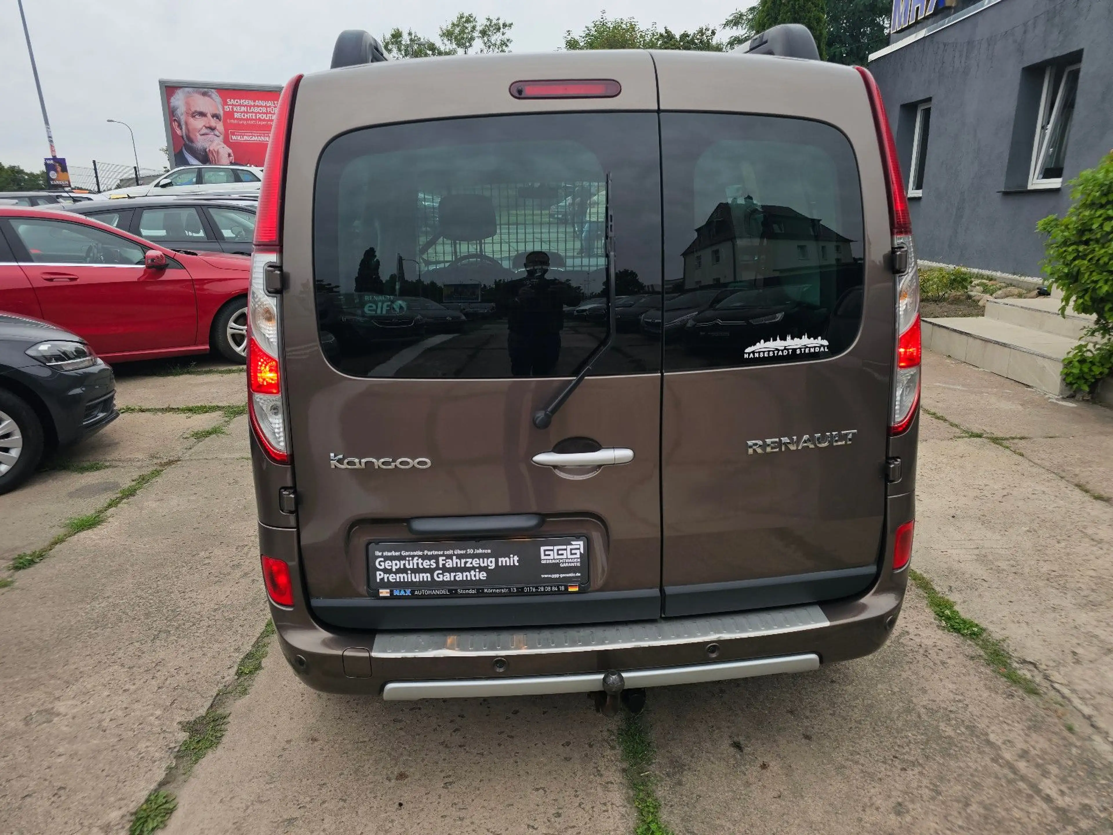 Renault Kangoo Luxe — photo 11