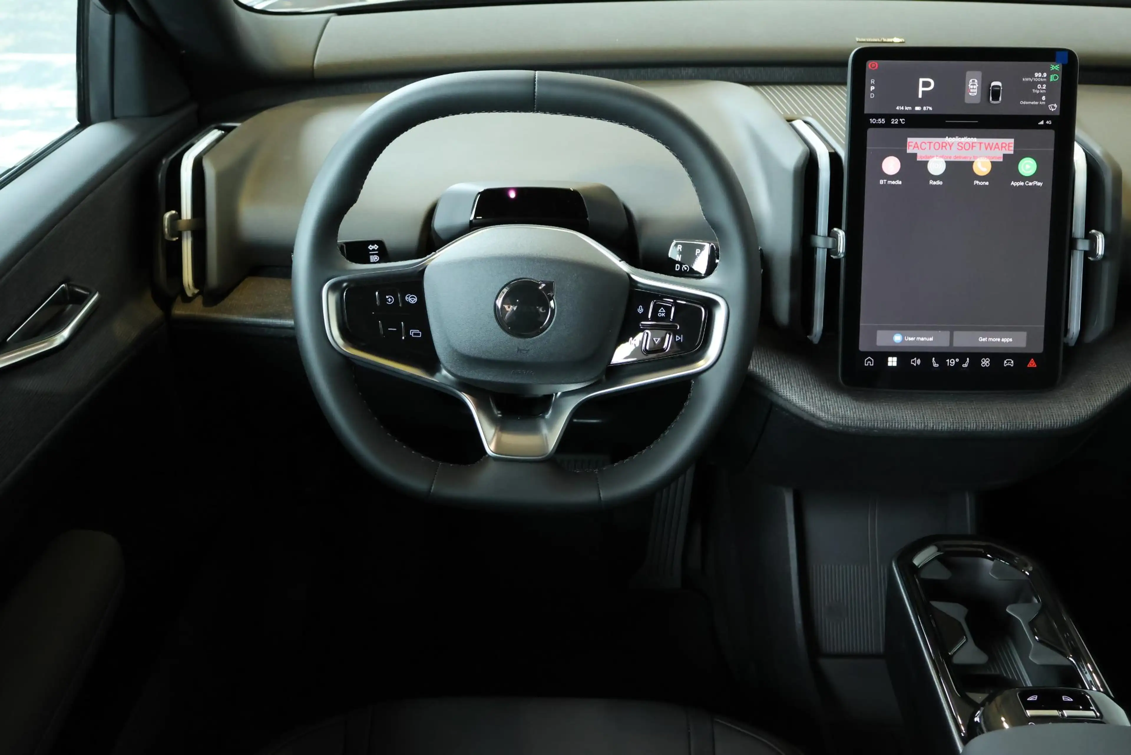 Volvo EX30 P5 Long Range Plus Black Edition Europa 69 kWh | 2 — photo 12