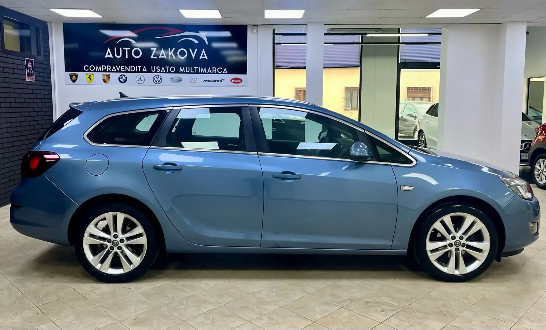 Opel Astra Astra Sports Tourer 1.4 t Cosmo 140cv Blu/Azzurro - 2