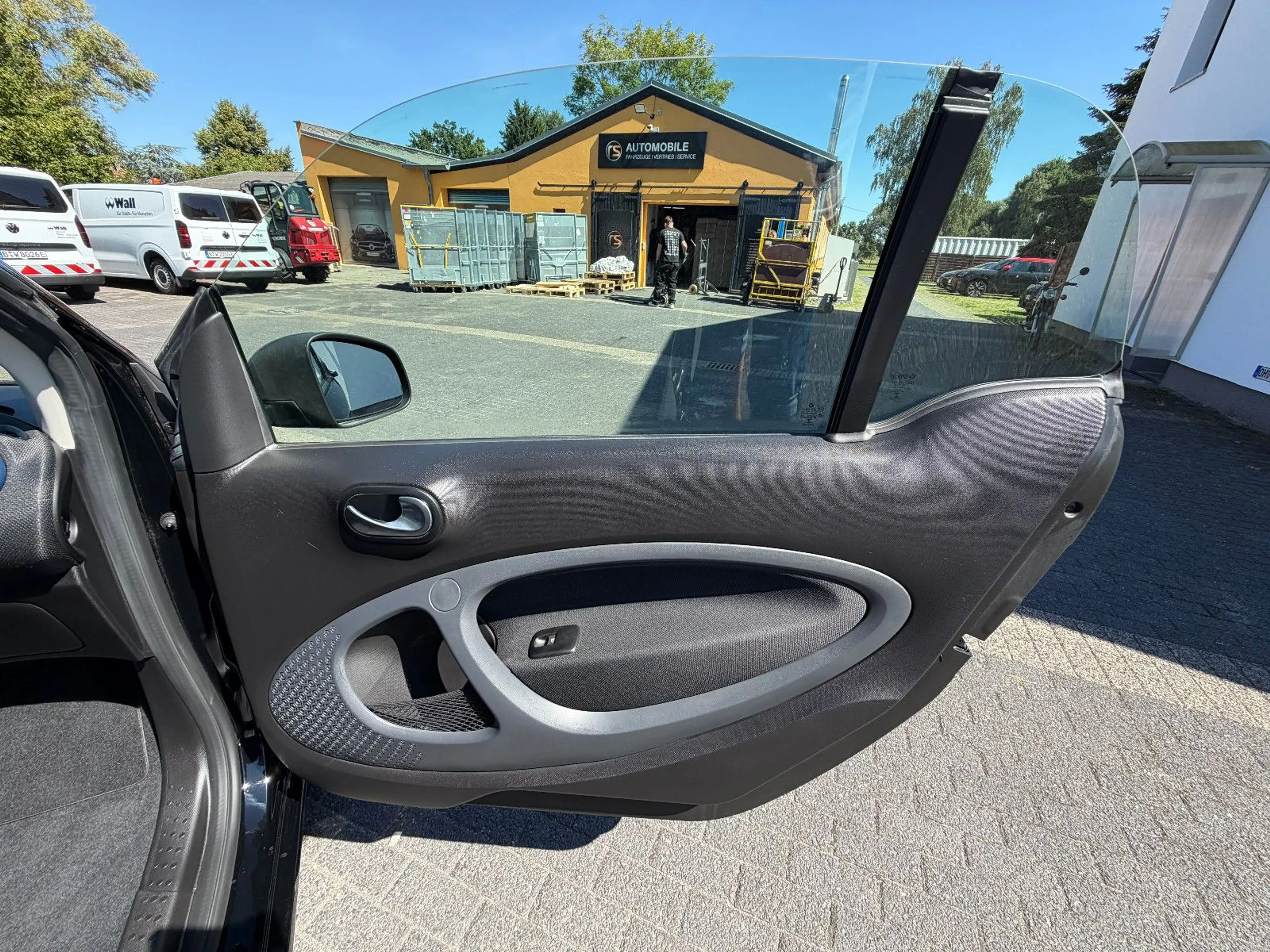 smart forTwo coupe edrive advanced / EQ-AUTOMATIK — photo 11