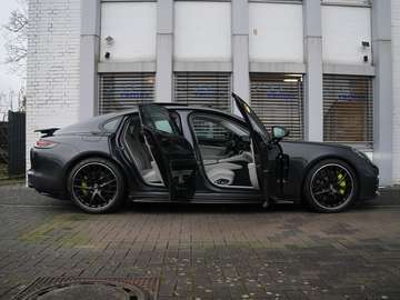 Panamera 4 E-Hybrid SPORTDESIGN-LEDER KREIDE-VOLL