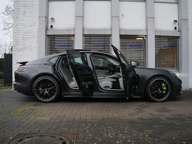 Porsche Panamera Panamera 4 E-Hybrid SPORTDESIGN-LEDER KREIDE-VOLL