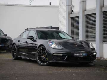Panamera 4 E-Hybrid SPORTDESIGN-LEDER KREIDE-VOLL