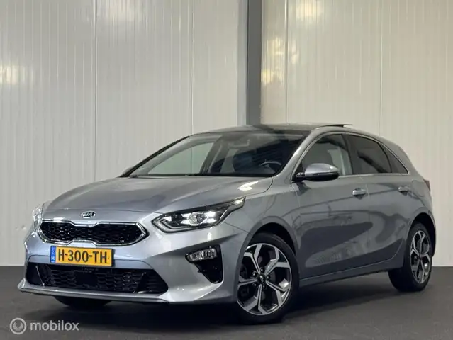 Kia Ceed / cee'd 1.6 CRDi MHEV GT-Line Ed. [ NAP pano leder camera