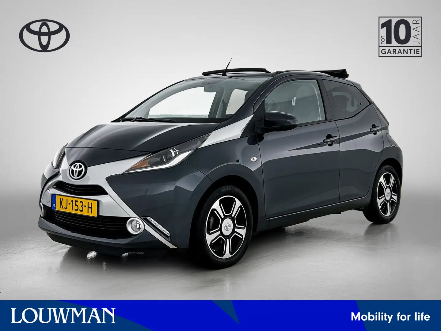 Toyota Aygo 1.0 VVT-i x-clusiv | PANO | Bluetooth | LMV | Clim Gris - 1