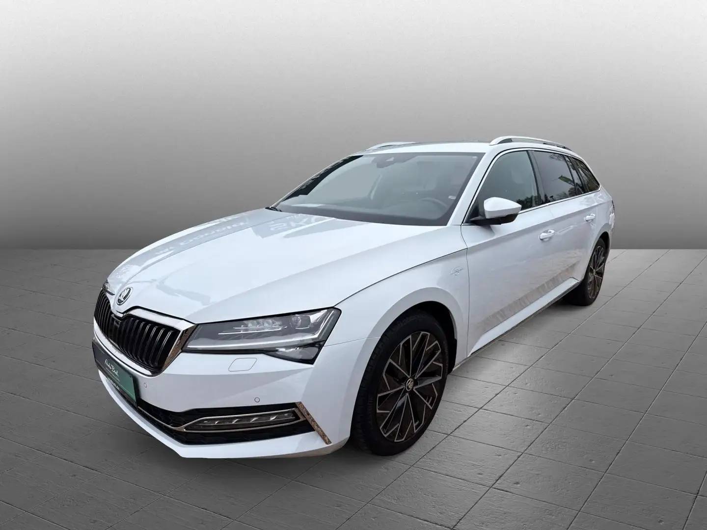 Skoda Superb Combi L&K 2.0 TDI DSG AHK ACC DCC LED Blanc - 1