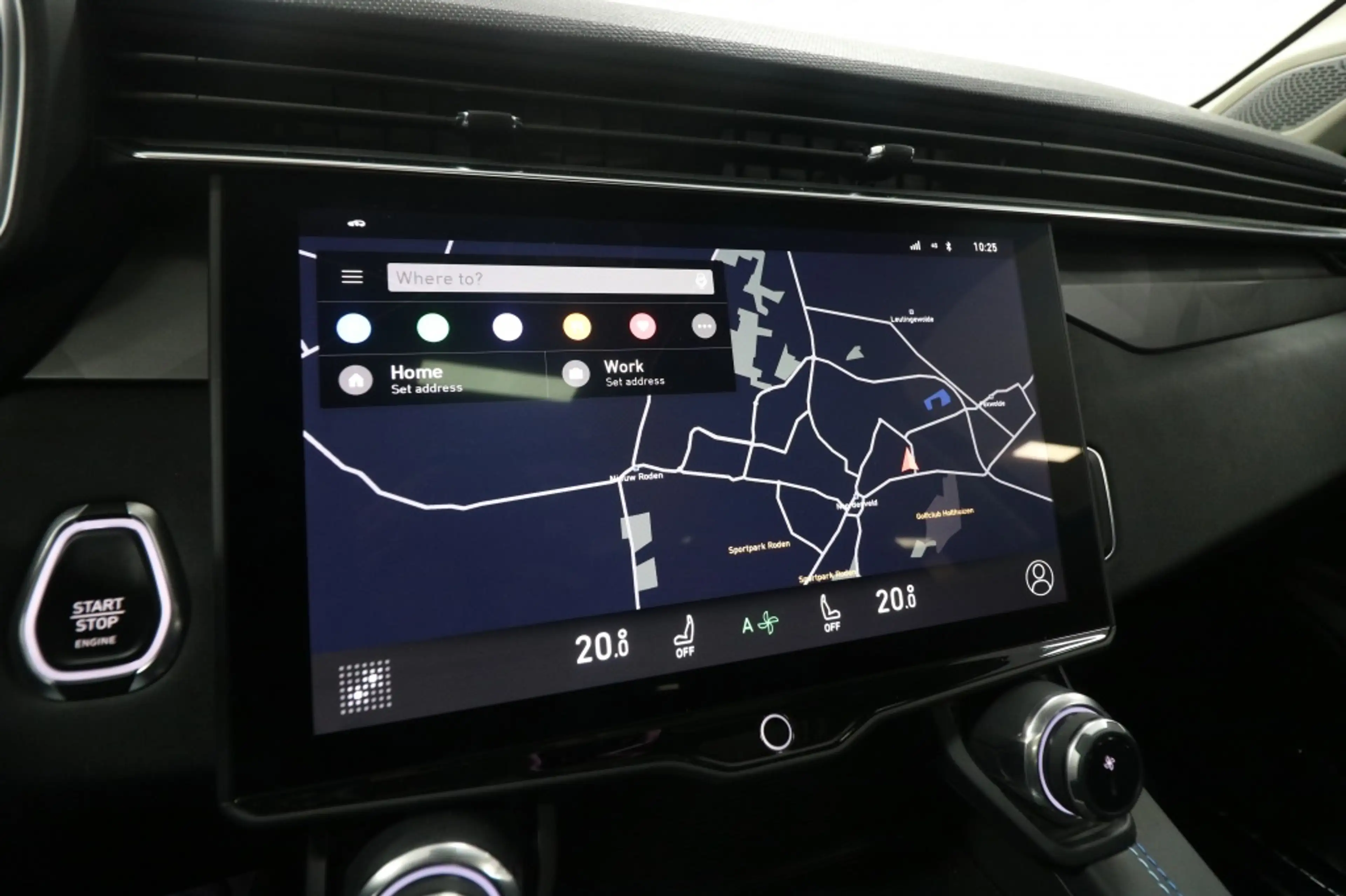 Lynk & Co 01 1.5 PHEV Automaat — photo 10