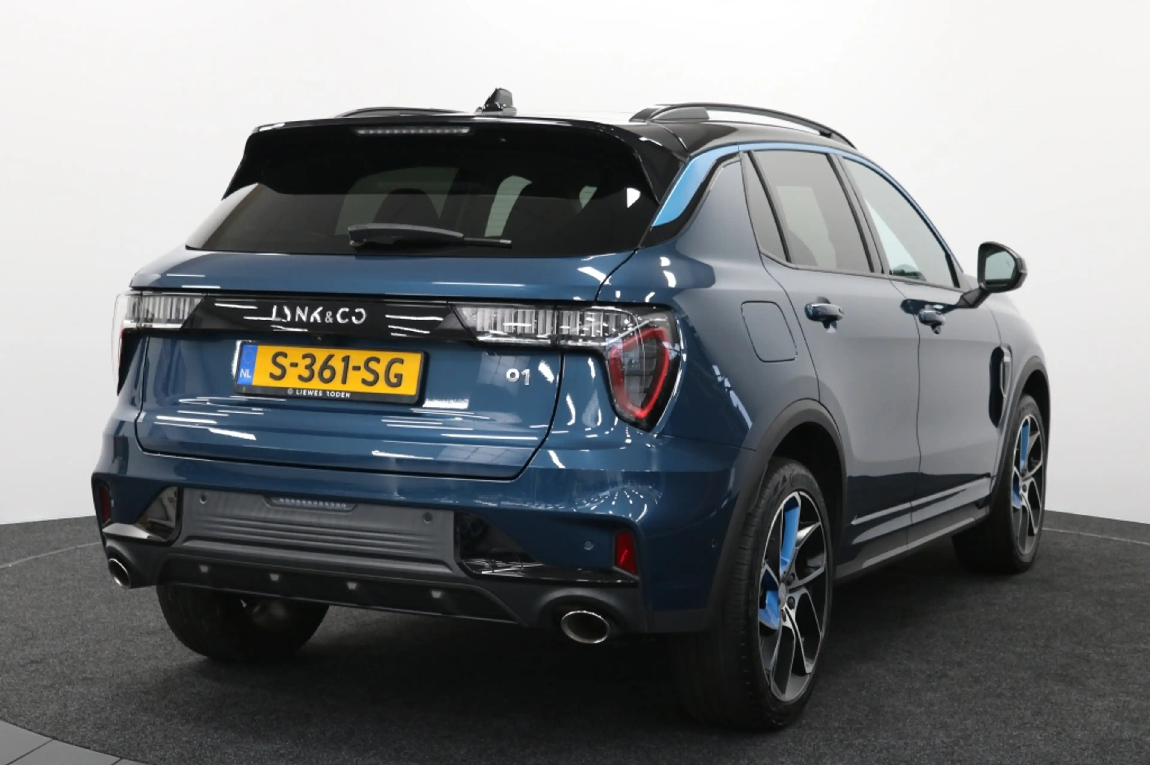 Lynk & Co 01 1.5 PHEV Automaat — photo 6