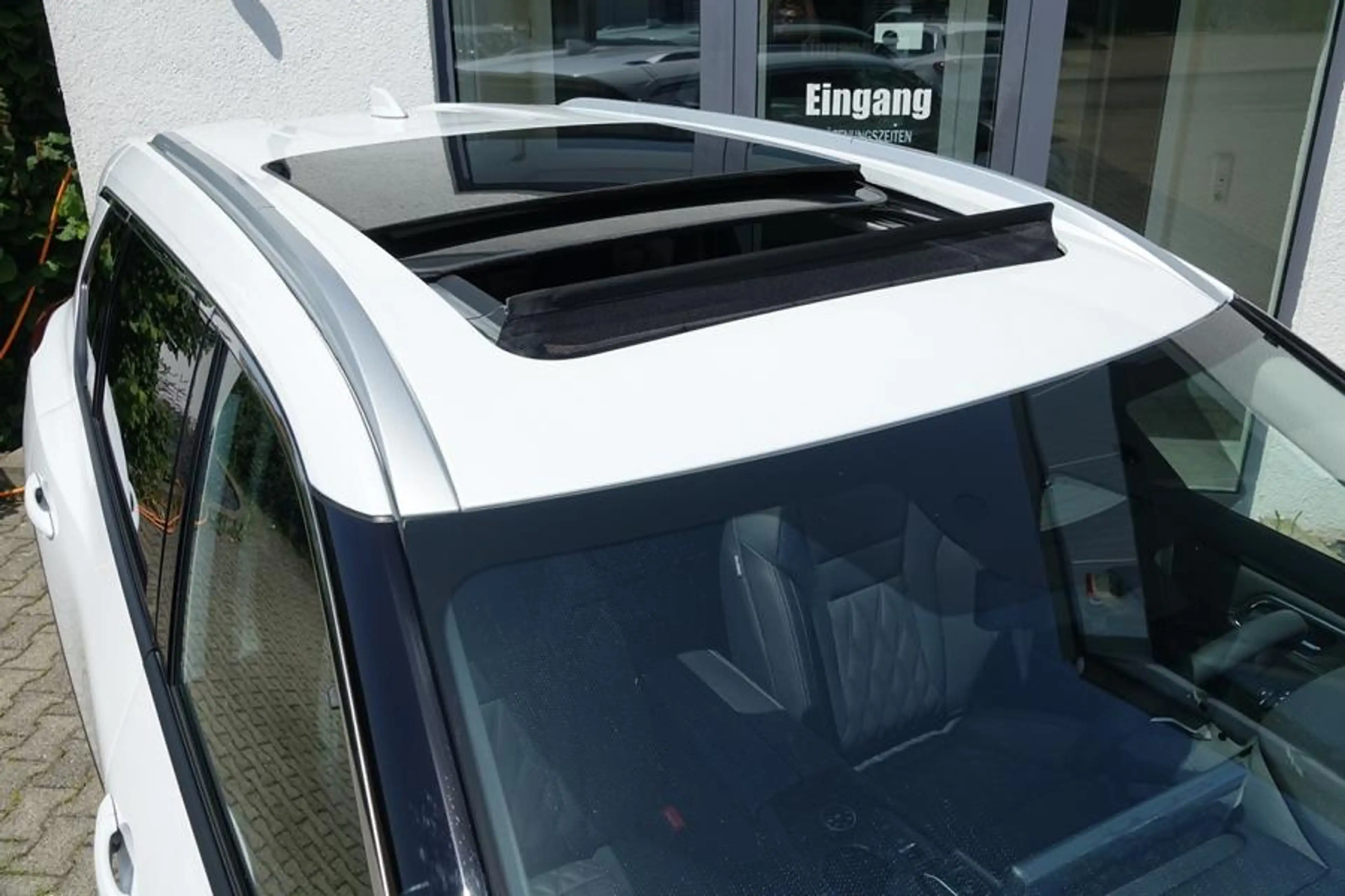 Nissan X-Trail TEKNA+ plus e-POWER e-4ORCE 5Sitz/20Zoll — photo 6