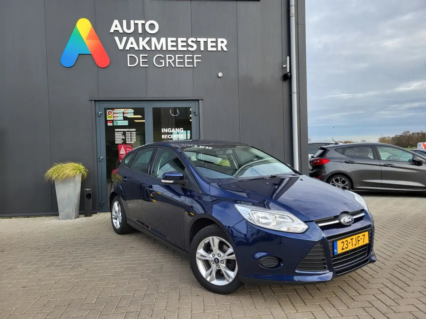 Ford Focus 1.6 TI-VCT 105 pk Lease Trend Cruise-control Blauw - 2